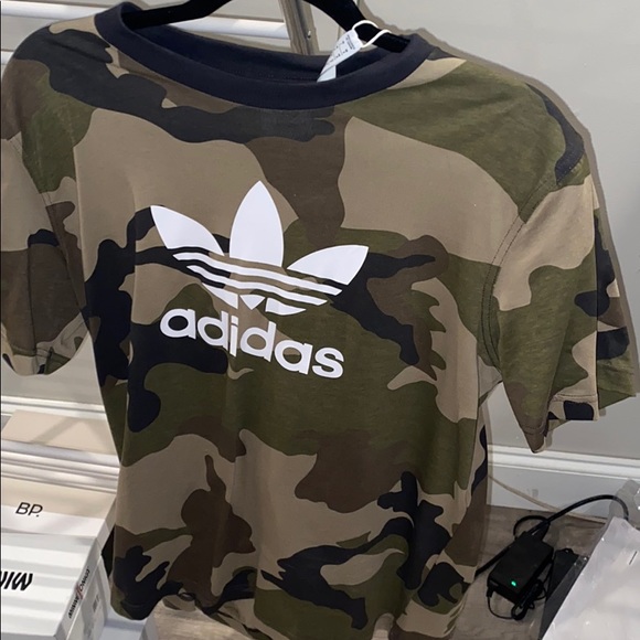 Brand new Men’s adidas army T - Picture 1 of 3